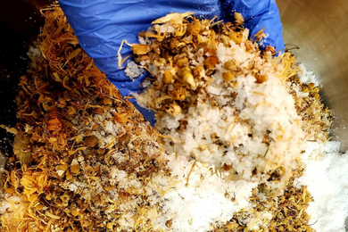 Sleepy Time No-Tension Soak - Chamomile & Calendula Flowers