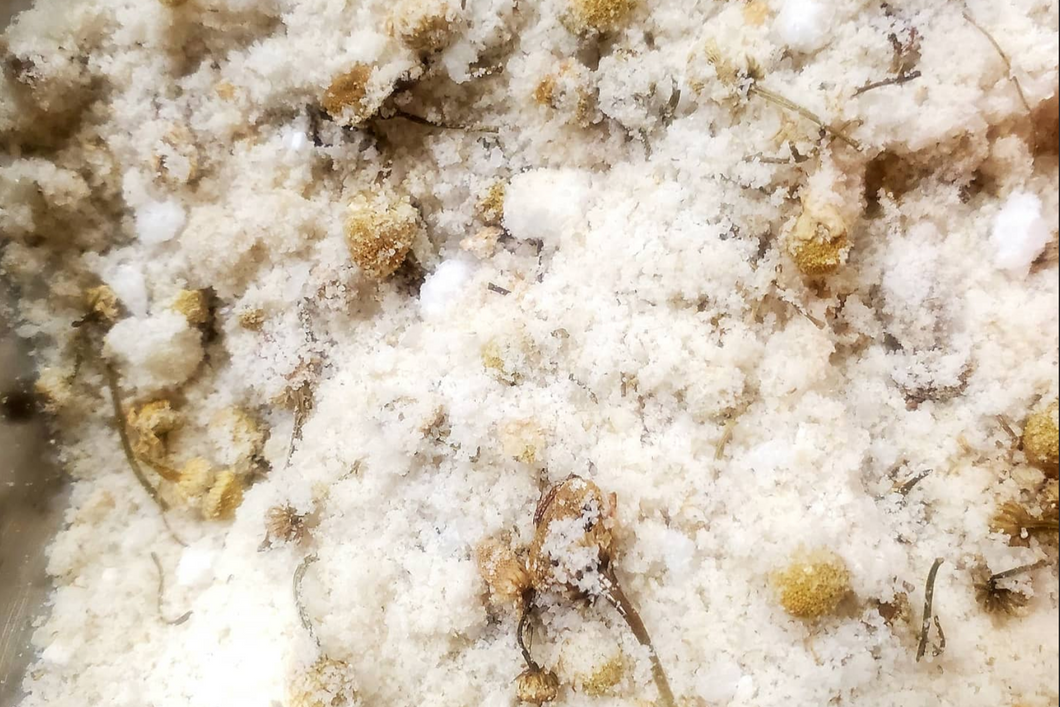 Herbal Skin Calming Soak - Colloidal Oatmeal & Chamomile